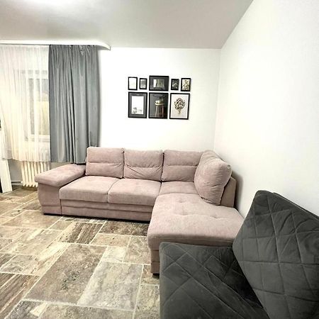 Titan Studio Bukarest Kültér fotó
