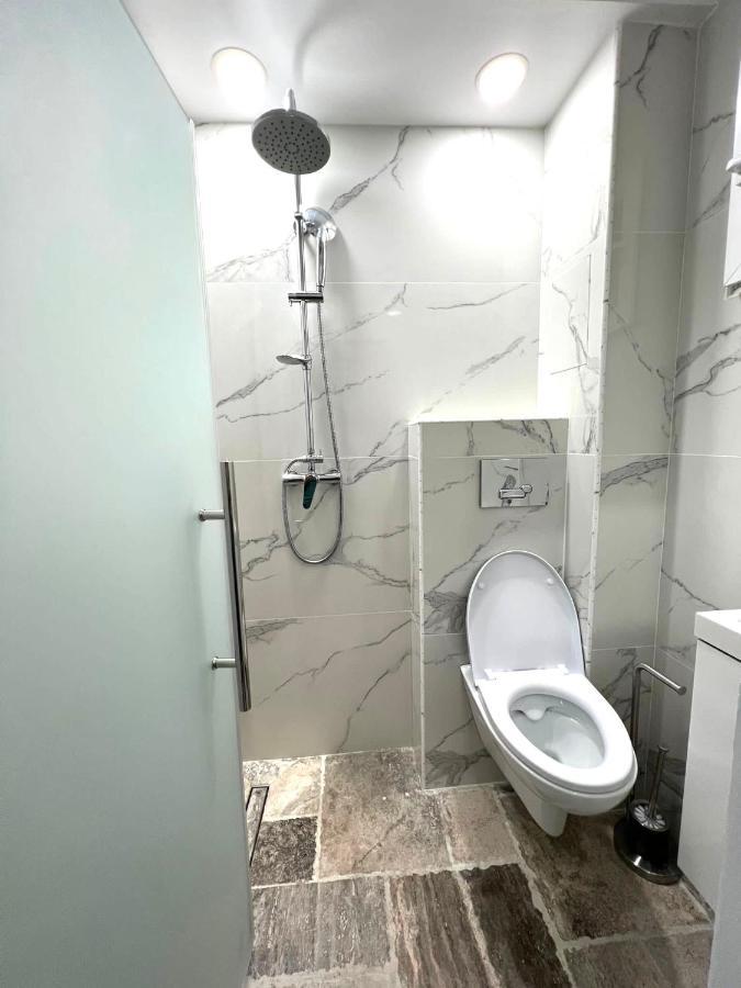 Titan Studio Bukarest Kültér fotó